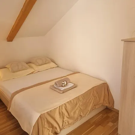Tijana Apartamento *